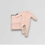 Sæt til nyfødt i strik